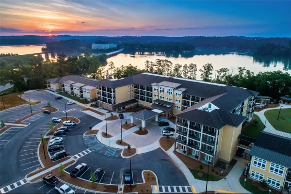 $270,000 | 13500 Clemson Boulevard, Unit 2327, Seneca, SC 29678