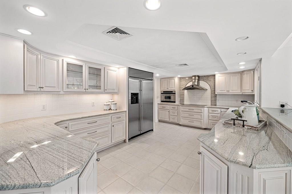 161 Meadowbrook Road Hanover, MA 02339 - Photo 8 of 38