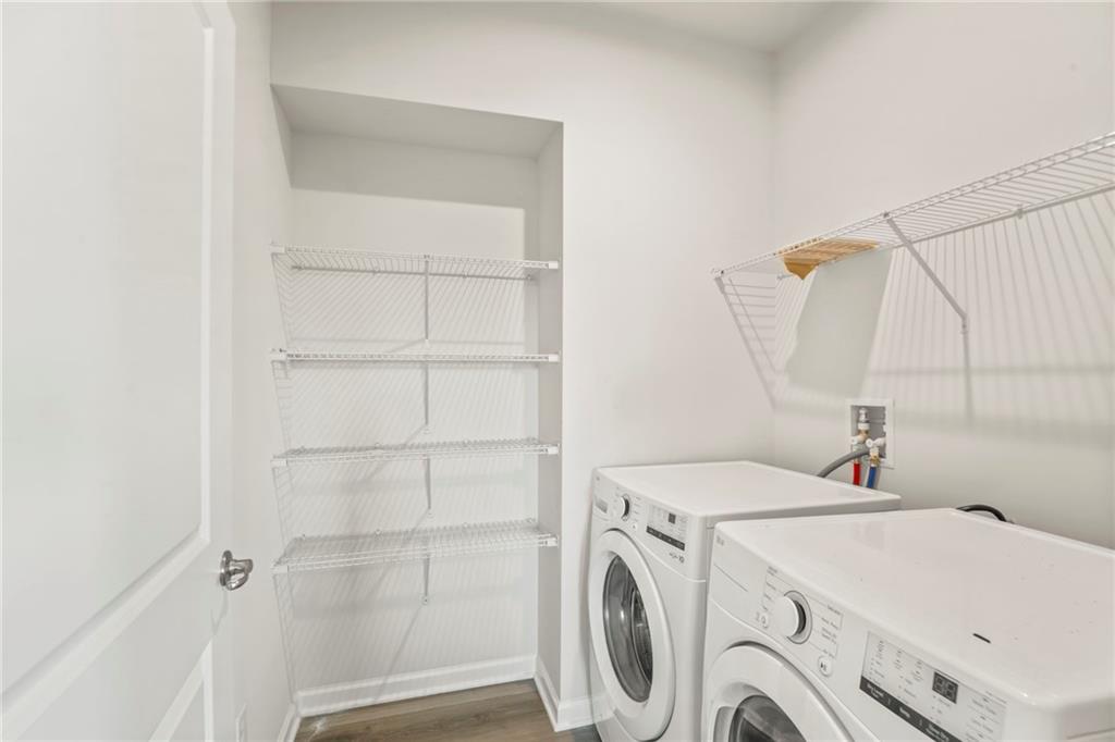 327 Crossing Drive Eighty Four, PA 15330 - Photo 27 of 34 a utility room with dryer and washer