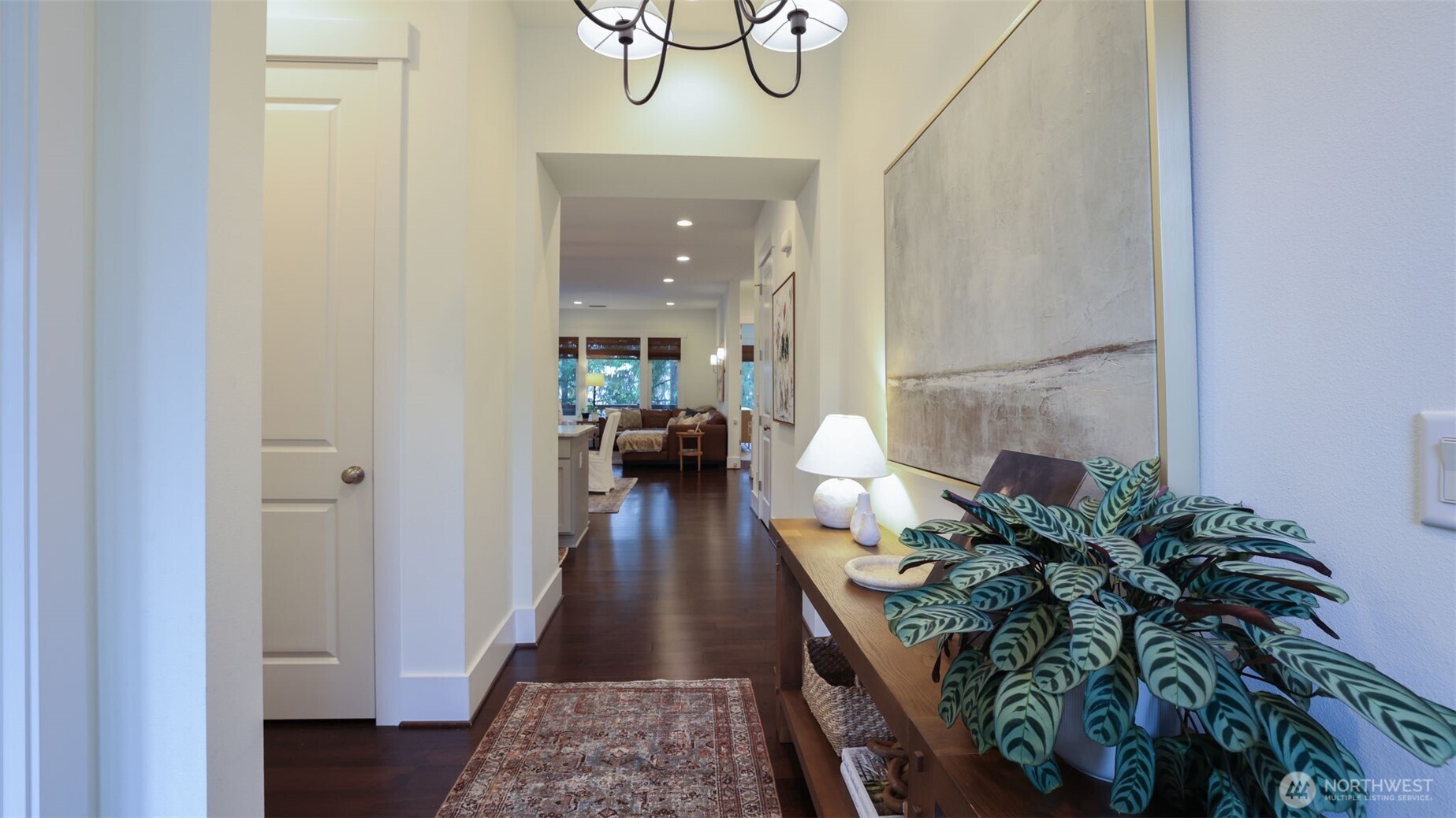 629 Field Place Northeast Renton, WA 98059 - Photo 2 of 37 a living room with furniture and a potted plant