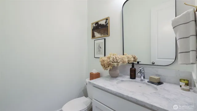 $1,399,950 | 629 Field Place Northeast, Renton, WA 98059