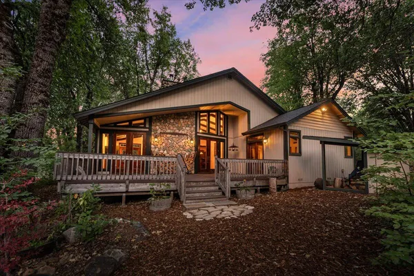 $899,900 | 815 Quail Court, McCloud, CA 96057