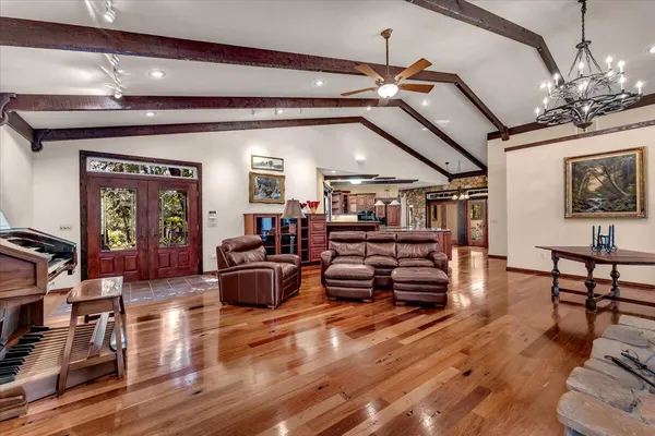 $899,900 | 815 Quail Court, McCloud, CA 96057