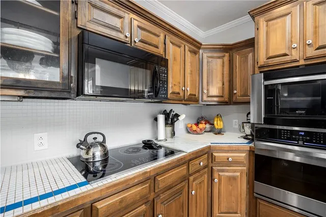 $329,000 | 2139 Jayhawk Road, Fort Scott, KS 66701