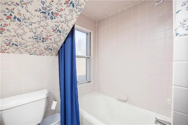 $315,000 | 2139 Jayhawk Road, Fort Scott, KS 66701