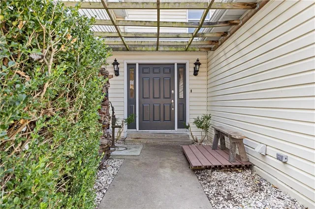 $329,000 | 2139 Jayhawk Road, Fort Scott, KS 66701