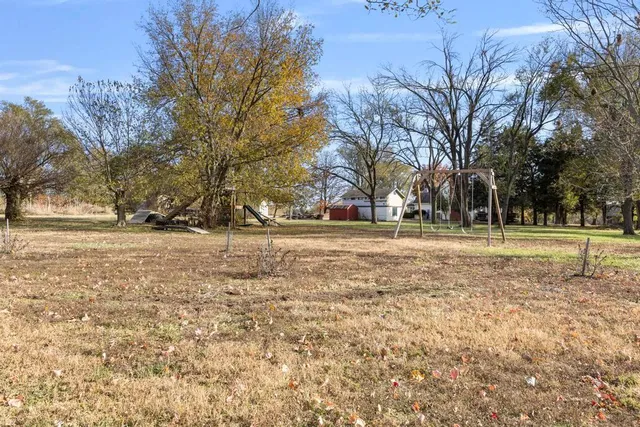 $329,000 | 2139 Jayhawk Road, Fort Scott, KS 66701