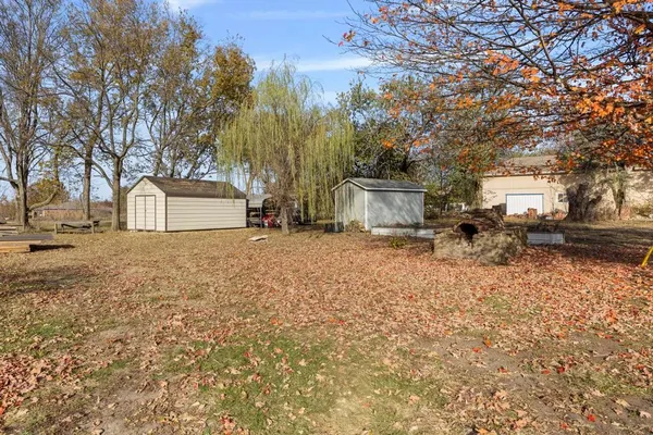 $315,000 | 2139 Jayhawk Road, Fort Scott, KS 66701