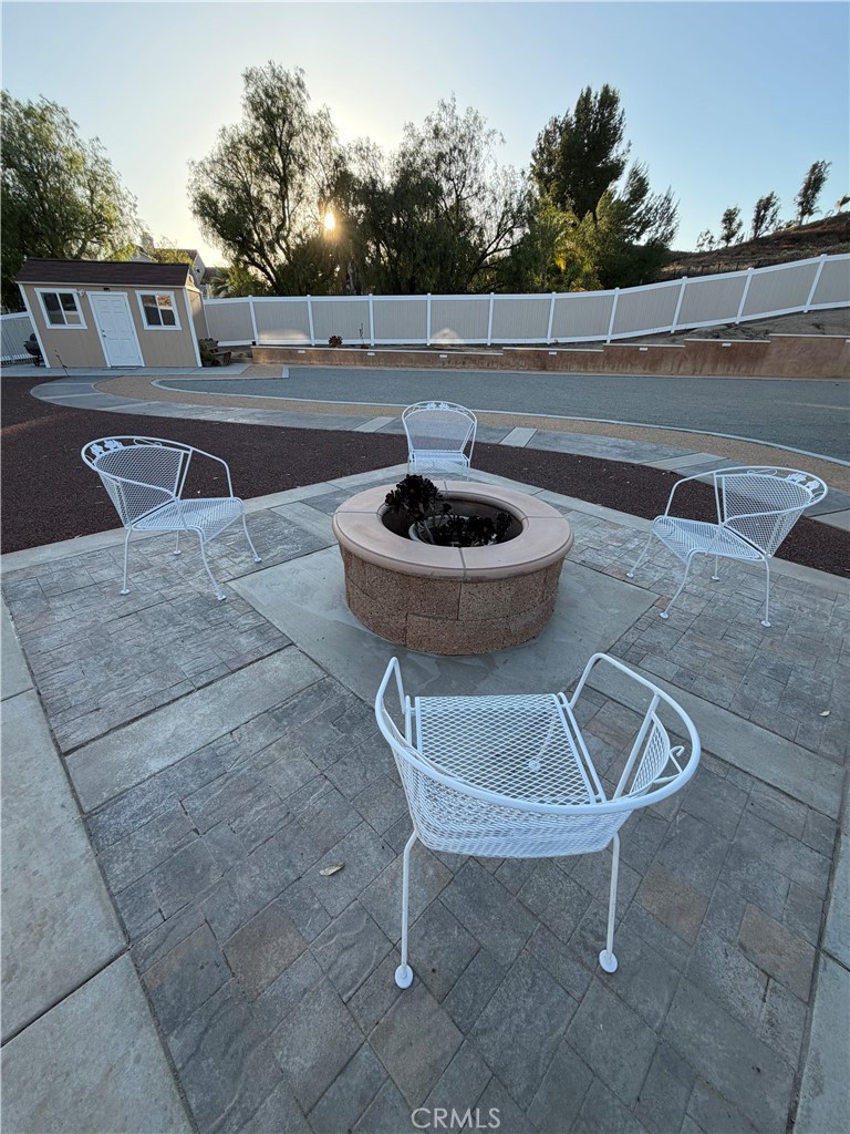 40312 Windsor Road Temecula, CA 92591 - Photo 7 of 56 Fire pit in back yard