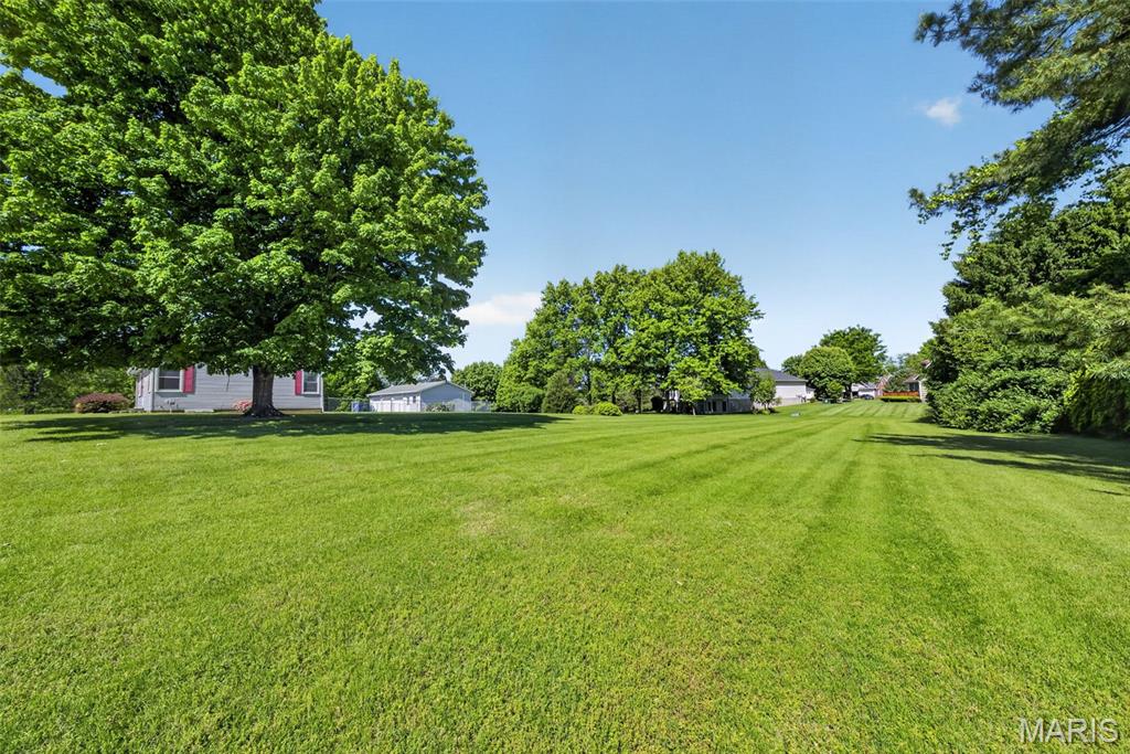 3909 Shackelford Road Florissant, MO 63034 - Photo 43 of 44
