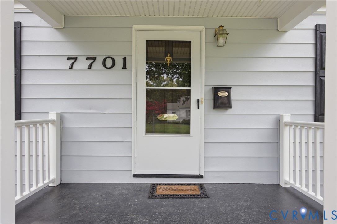 7701 Granger Road Henrico, VA 23229 - Photo 3 of 39 A home you will love and remember forever! Let th