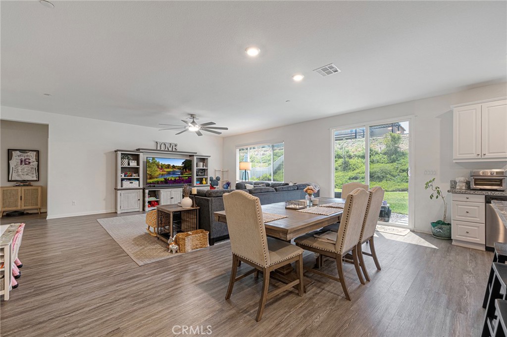 7874 Brass Kettle Circle Riverside, CA 92507 - Photo 5 of 25