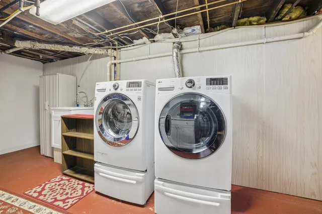 $199,900 | 2418 4th Avenue East, Hibbing, MN 55746