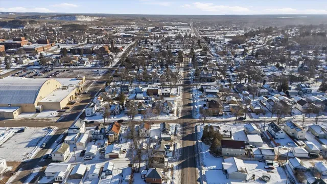 $199,900 | 2418 4th Avenue East, Hibbing, MN 55746