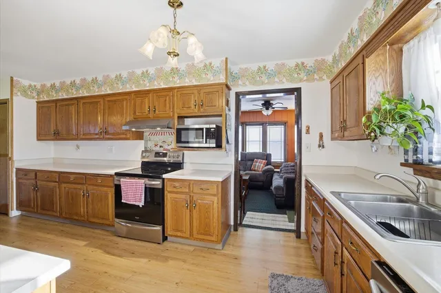 $199,900 | 2418 4th Avenue East, Hibbing, MN 55746