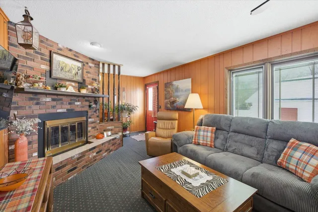 $199,900 | 2418 4th Avenue East, Hibbing, MN 55746