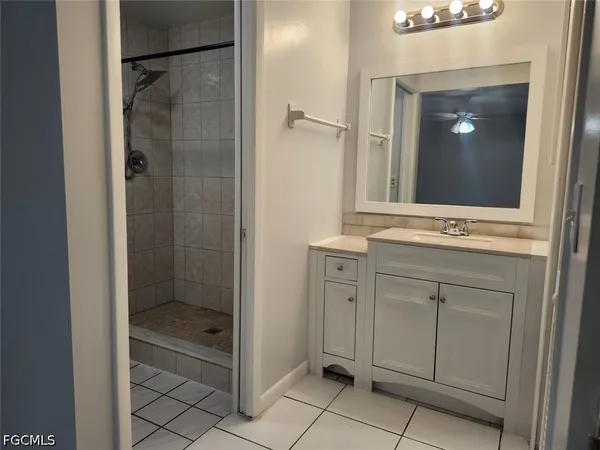 $1,625 | 1901 Southeast 15th Place, Unit A, Cape Coral, FL 33990