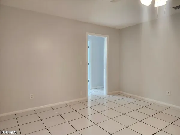 $1,625 | 1901 Southeast 15th Place, Unit A, Cape Coral, FL 33990
