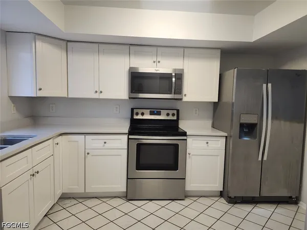 $1,625 | 1901 Southeast 15th Place, Unit A, Cape Coral, FL 33990