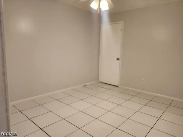 $1,625 | 1901 Southeast 15th Place, Unit A, Cape Coral, FL 33990