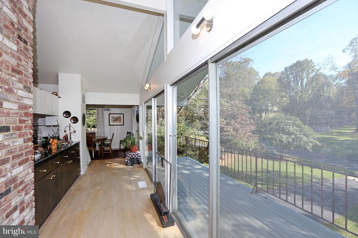 6900 Heatherhill Road Bethesda, MD 20817 - Photo 17 of 30