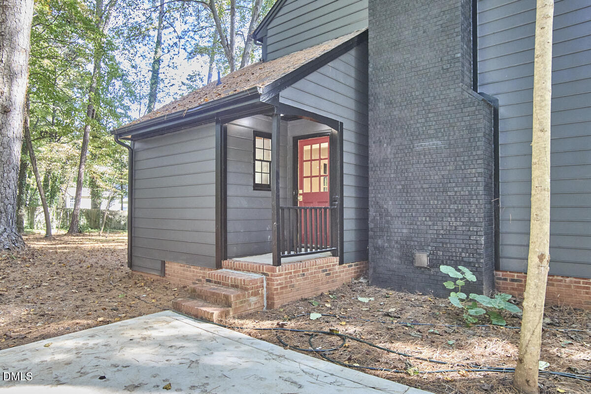 8404 Sleepy Creek Drive Raleigh, NC 27613 - Photo 8 of 66