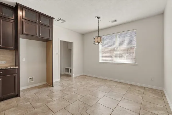 $639,900 | 4522 Millstone Canyon Lane, Sugar Land, TX 77479