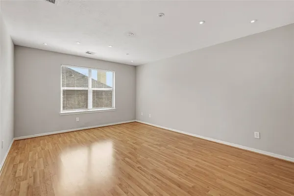 $639,900 | 4522 Millstone Canyon Lane, Sugar Land, TX 77479