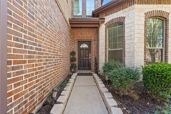 $639,900 | 4522 Millstone Canyon Lane, Sugar Land, TX 77479