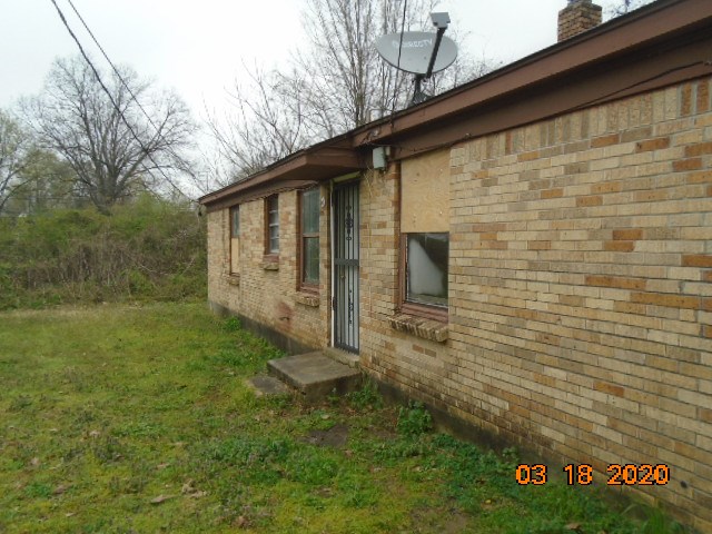 1408 Effie Road Memphis, TN 38106 - Photo 2 of 8