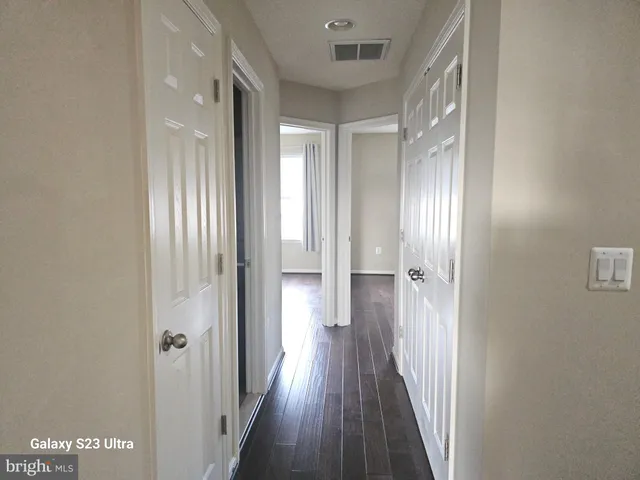 $3,300 | 25634 Pleasant Valley Road, Chantilly, VA 20152