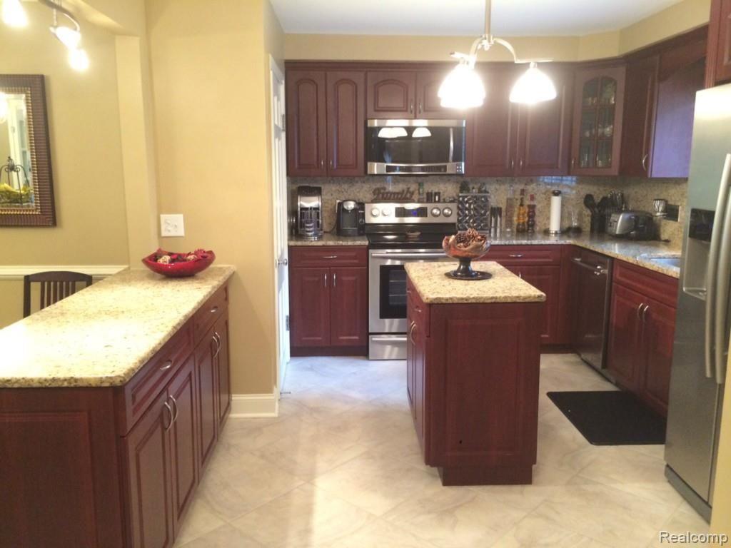 3480 Eastham Road Dearborn, MI 48120 - Photo 21 of 75 16.jpg