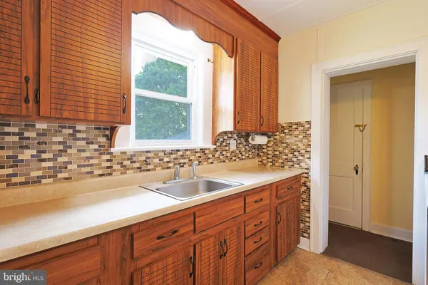 $215,000 | 11319 Dehaven Road Northeast, Cumberland, MD 21502