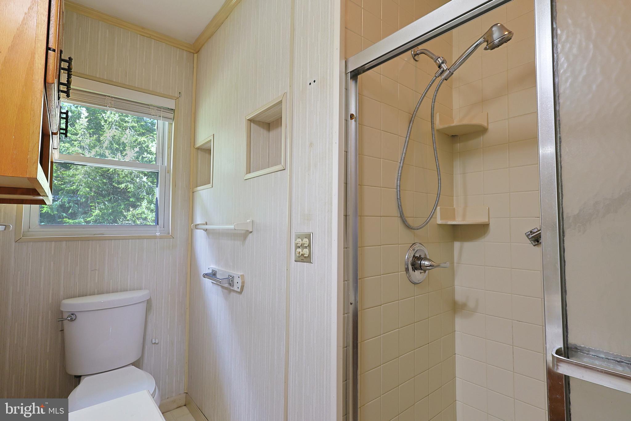 11319 Dehaven Road Northeast Cumberland, MD 21502 - Photo 21 of 66