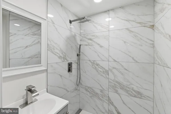 $2,875 | 213 Hermitage Street, Philadelphia, PA 19127