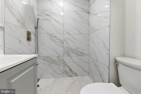 $2,875 | 213 Hermitage Street, Philadelphia, PA 19127