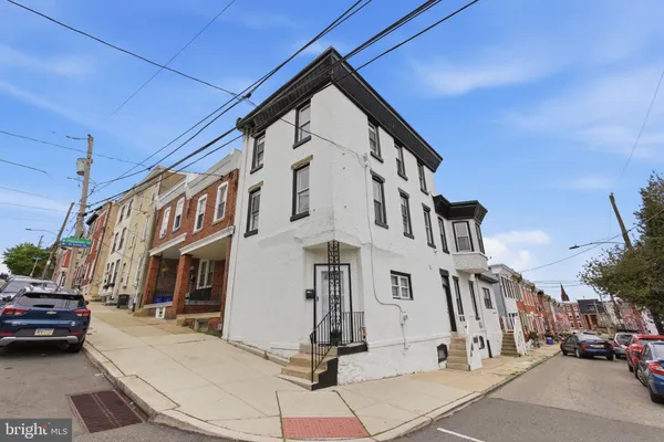 $2,875 | 213 Hermitage Street, Philadelphia, PA 19127
