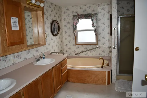$395,000 | 2252 East 300 North, St. Anthony, ID 83445