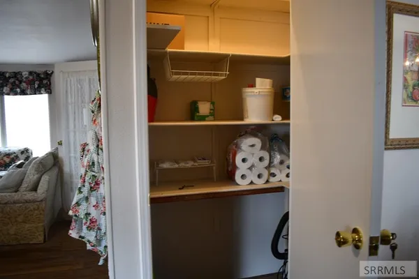 $395,000 | 2252 East 300 North, St. Anthony, ID 83445