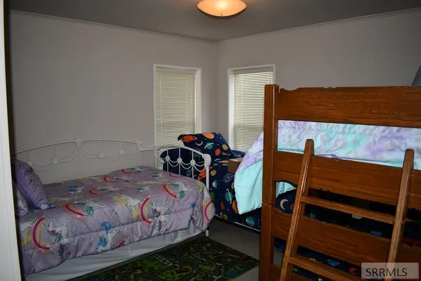 $395,000 | 2252 East 300 North, St. Anthony, ID 83445