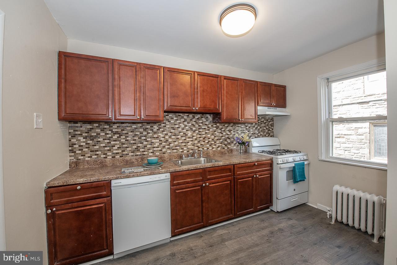225 Kingston Road Upper Darby, PA 19082 - Photo 17 of 50