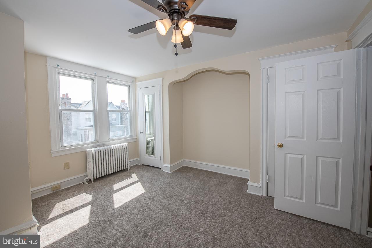 225 Kingston Road Upper Darby, PA 19082 - Photo 23 of 50