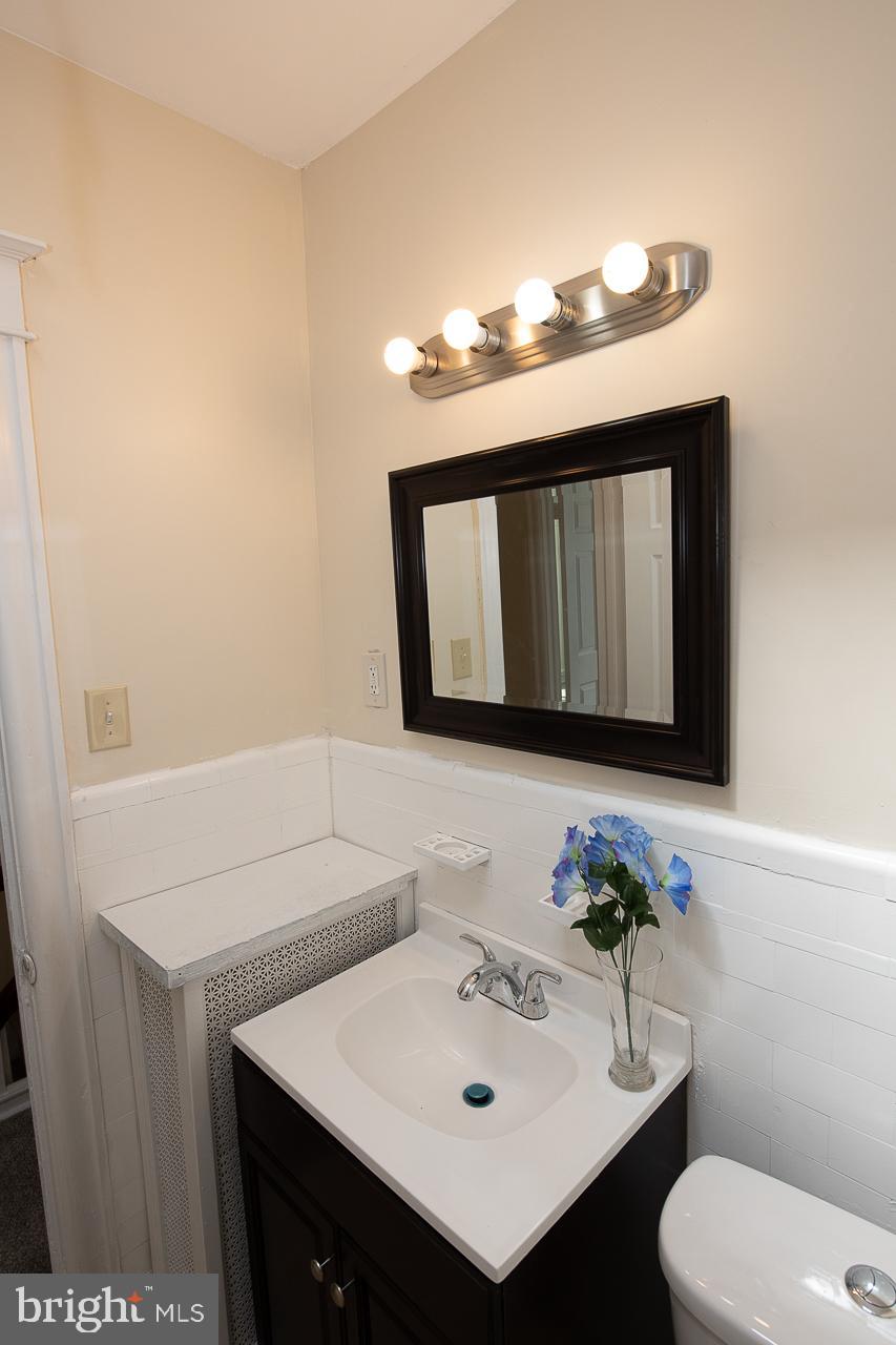 225 Kingston Road Upper Darby, PA 19082 - Photo 25 of 50