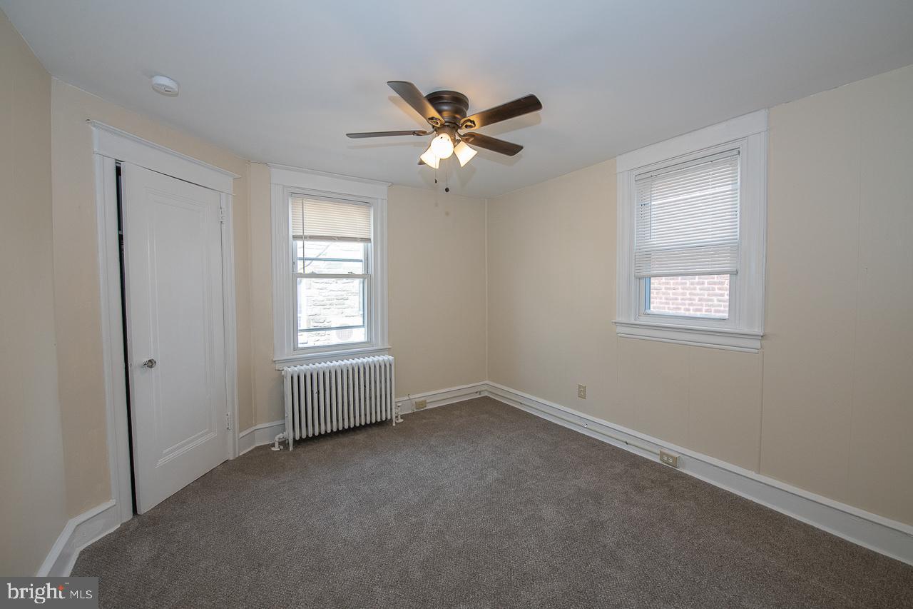 225 Kingston Road Upper Darby, PA 19082 - Photo 28 of 50