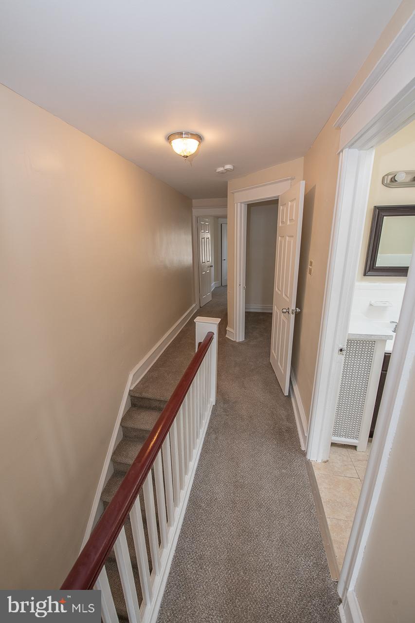 225 Kingston Road Upper Darby, PA 19082 - Photo 30 of 50
