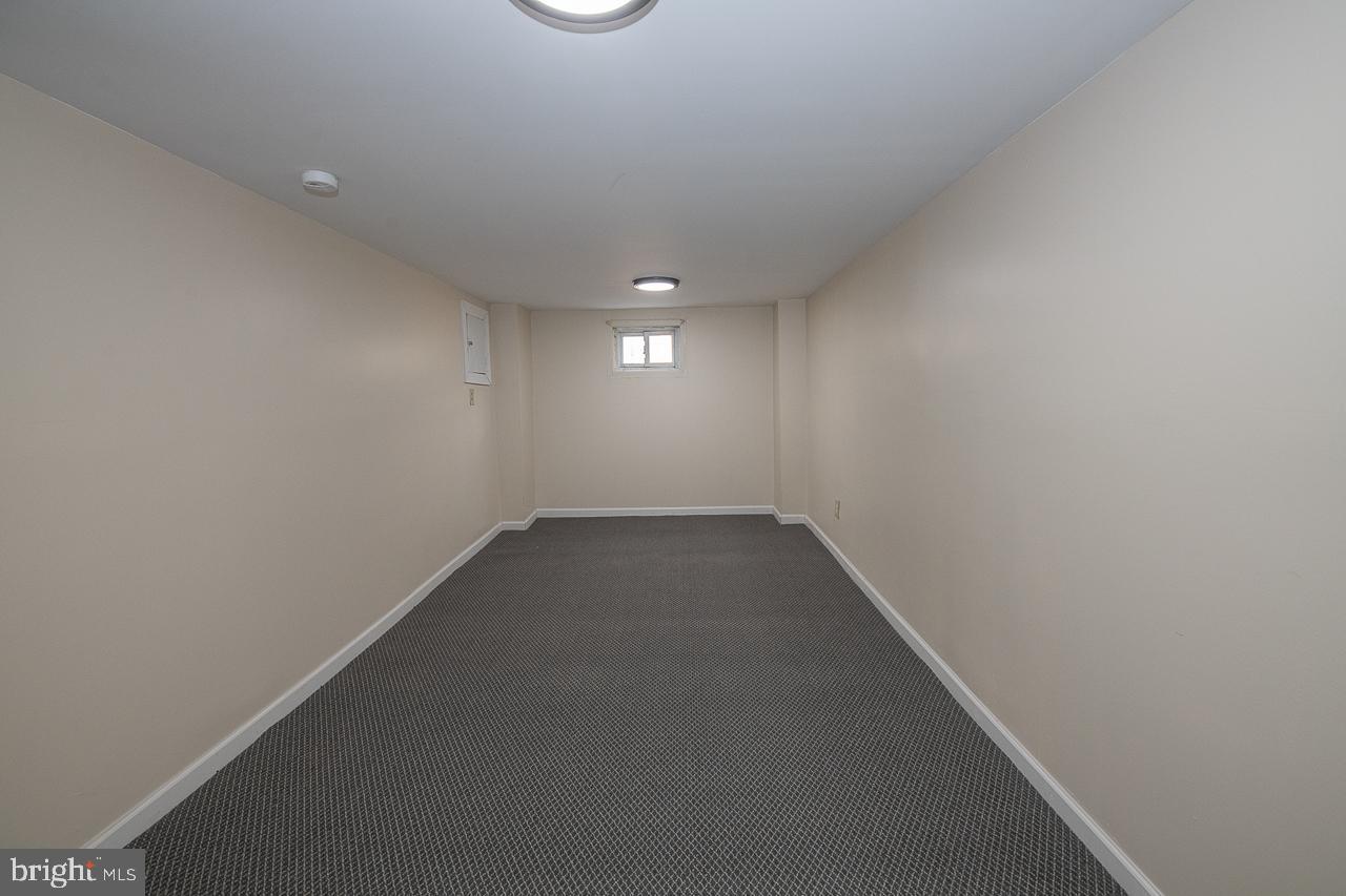 225 Kingston Road Upper Darby, PA 19082 - Photo 34 of 50
