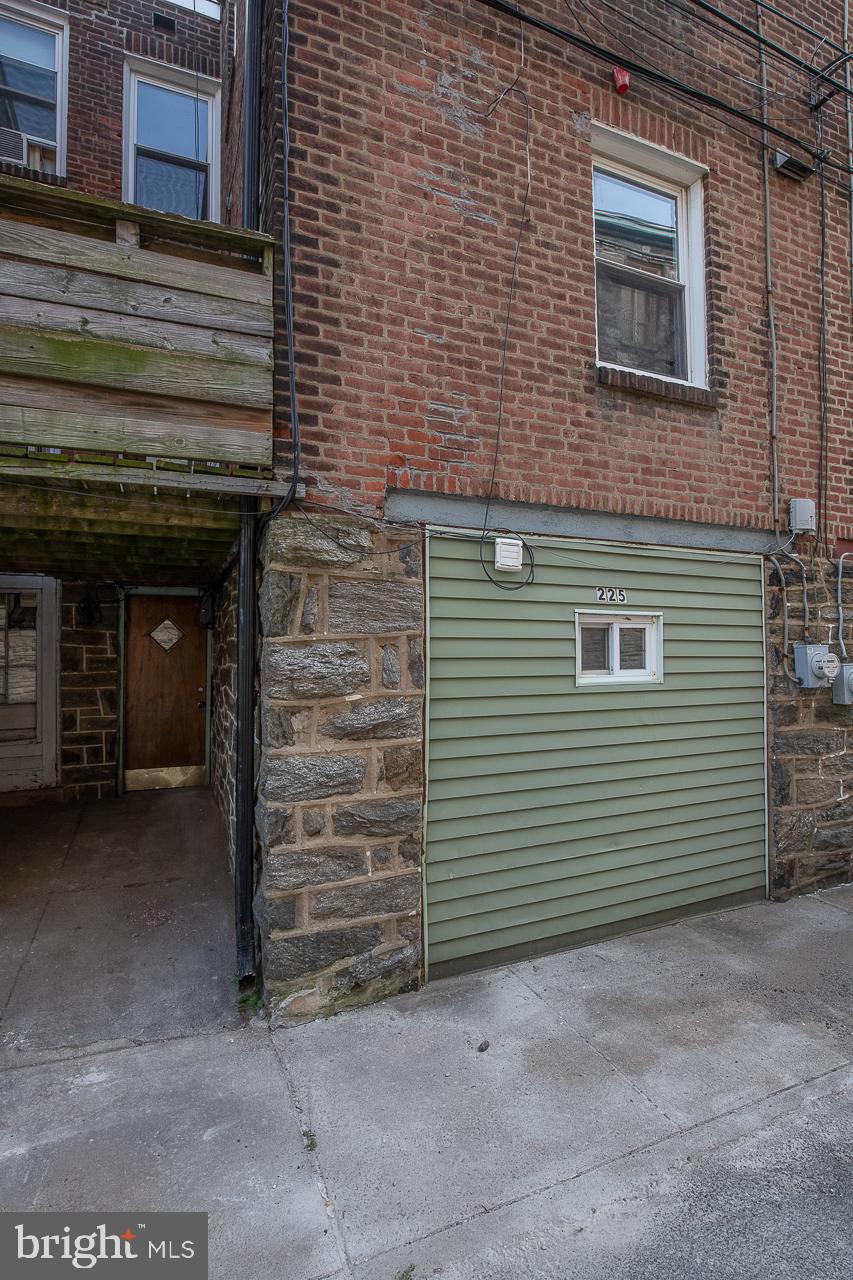 225 Kingston Road Upper Darby, PA 19082 - Photo 46 of 50