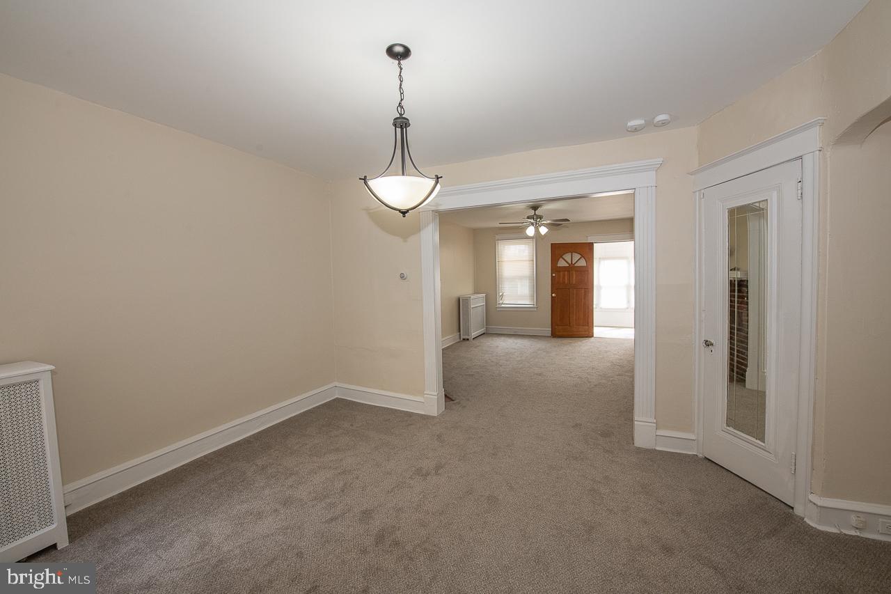 225 Kingston Road Upper Darby, PA 19082 - Photo 10 of 50