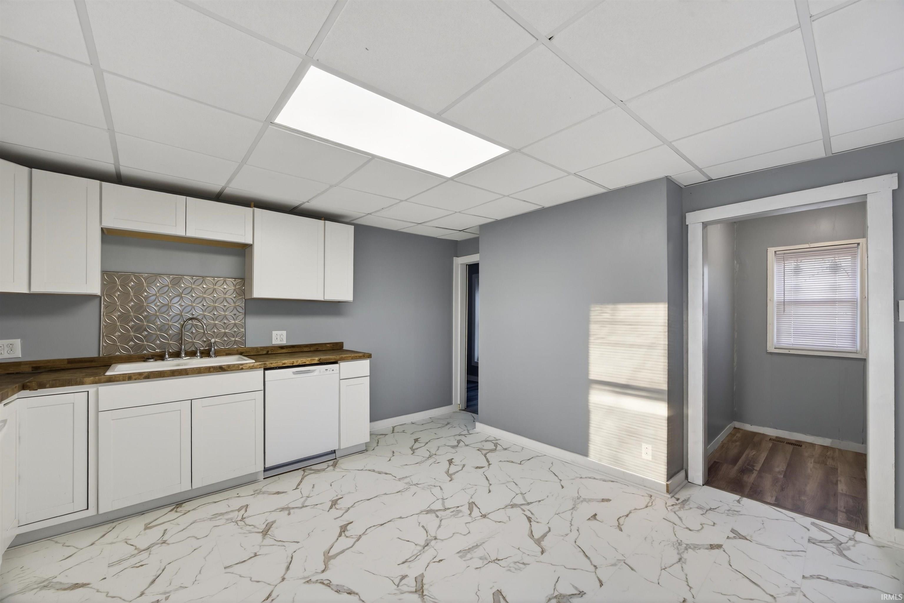 708 15th Street Bedford, IN 47421 - Photo 15 of 36