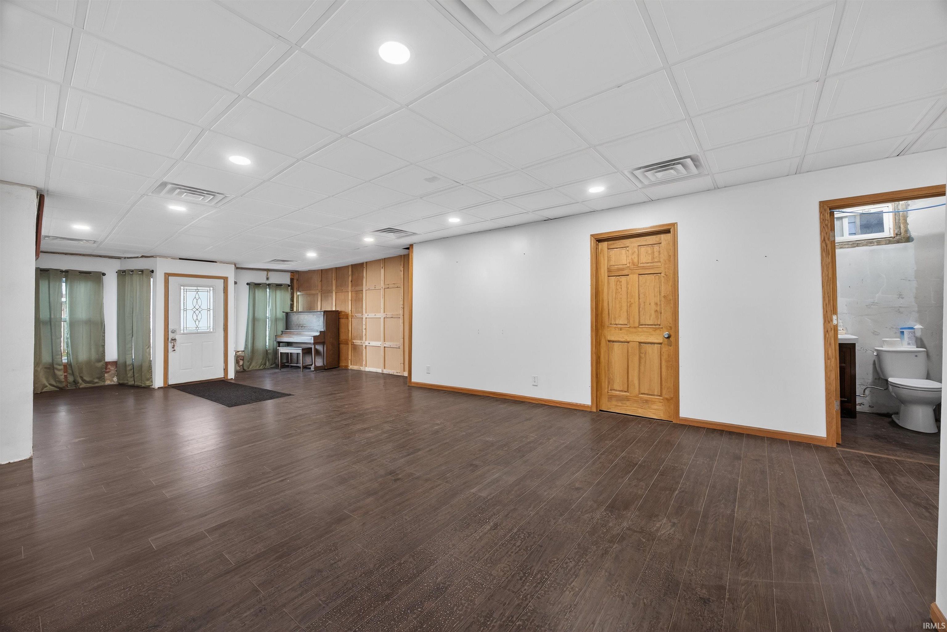 708 15th Street Bedford, IN 47421 - Photo 6 of 36